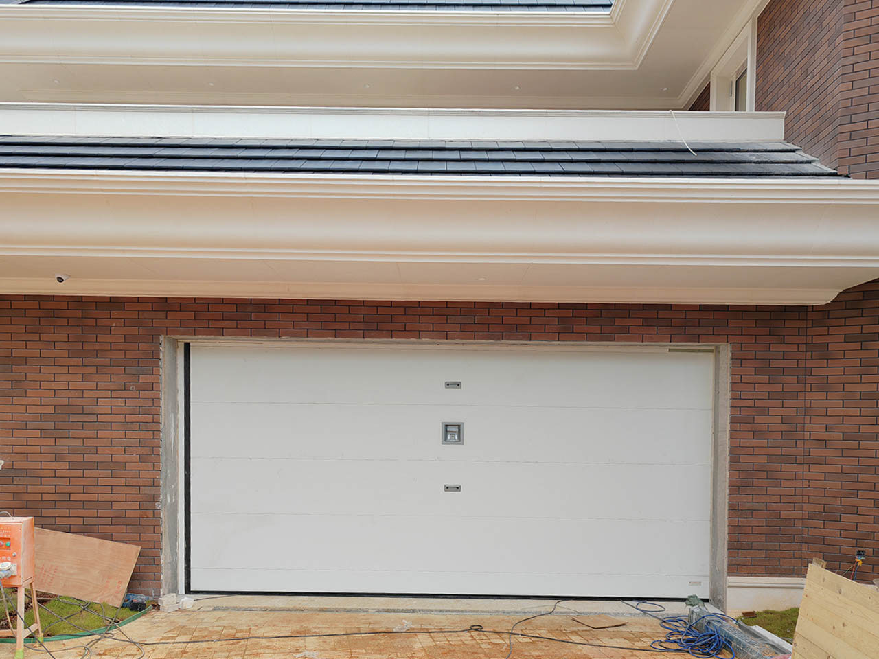 CLASSIC OVERLAP Slightgrain AIR RAL9016 4720 2340 鍘﹂棬楂樺皵澶?00鍙?twD236 (2).jpg