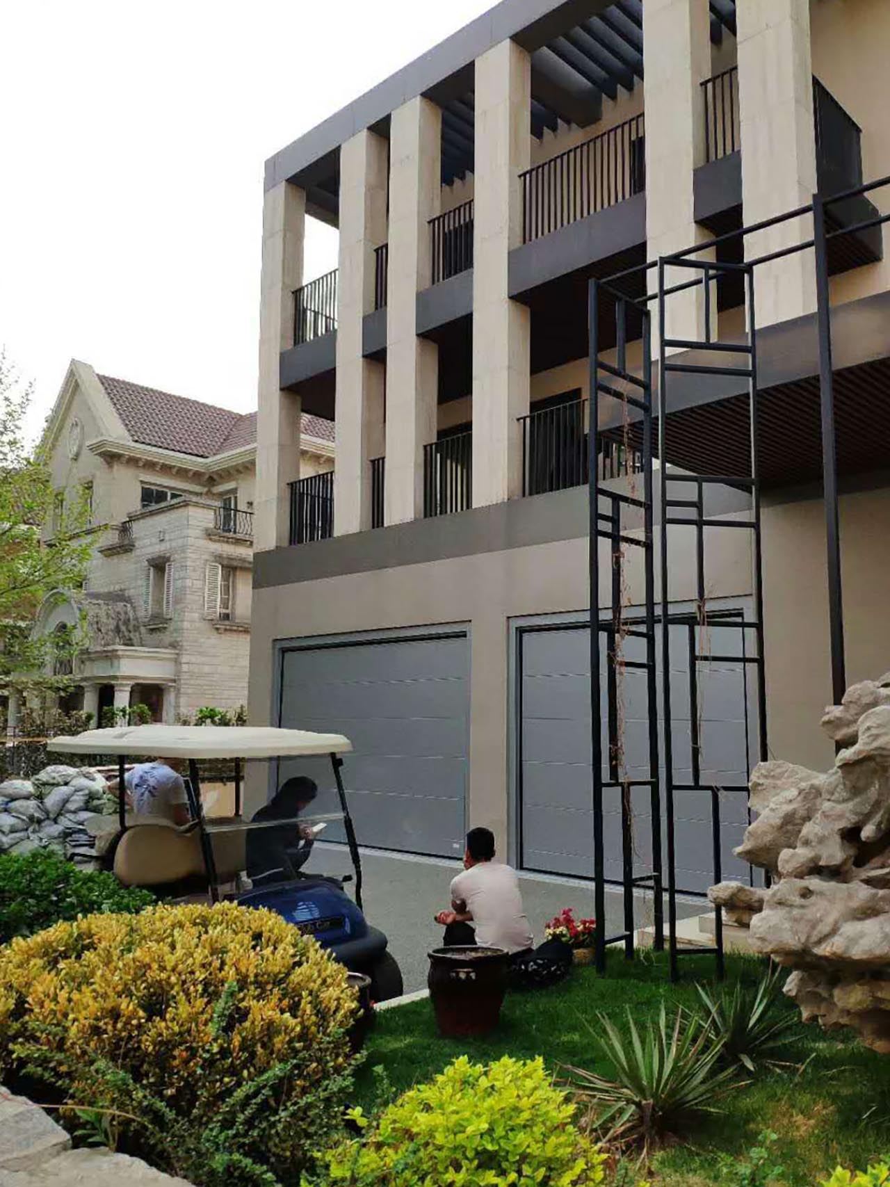 CLASSIC OVERLAP Smooth AIR RAL9006 4670 2930 & 3470 2930 鍖椾含涓藉-1 BJ240-3 (3).jpg